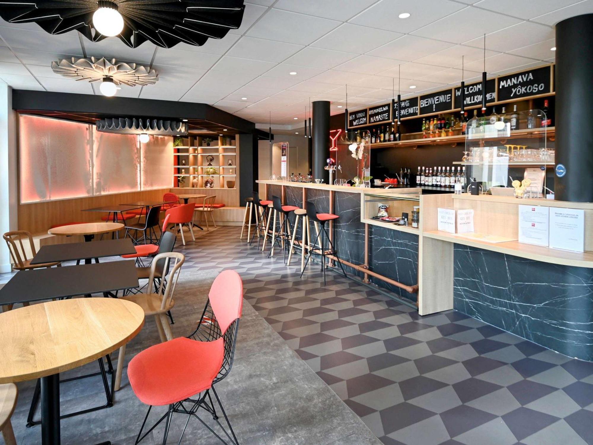 Hotel Ibis Auxerre Centre Zewnętrze zdjęcie