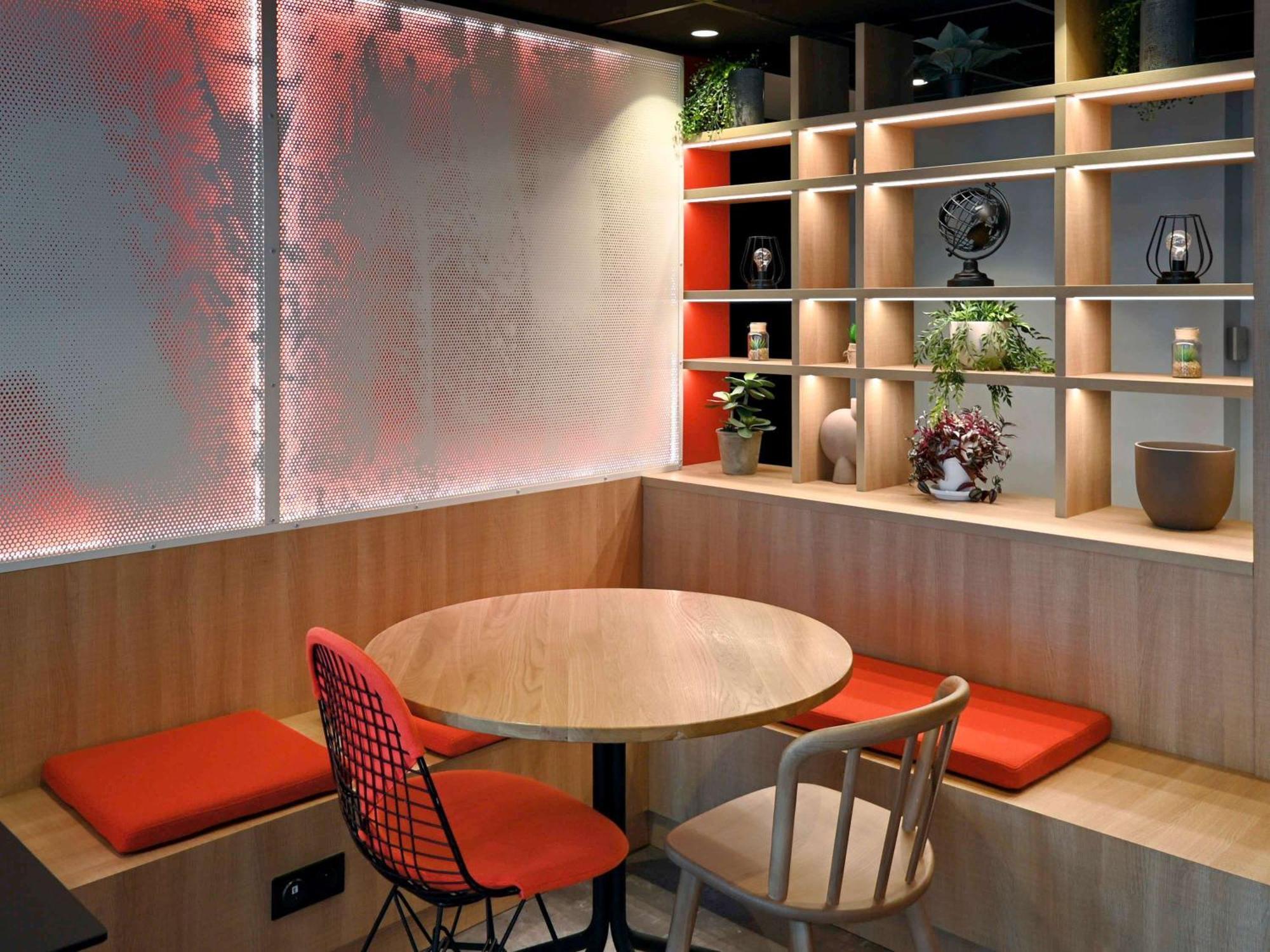 Hotel Ibis Auxerre Centre Zewnętrze zdjęcie